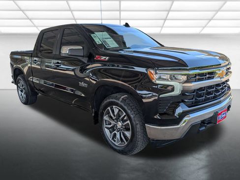 Certified 2025 Chevrolet Silverado 1500 LT AWD/4WD image 1