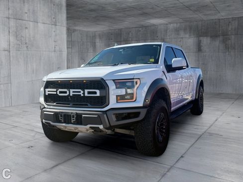 Used 2019 Ford F150 Raptor w/ Equipment Group 802A Luxury AWD/4WD image 2