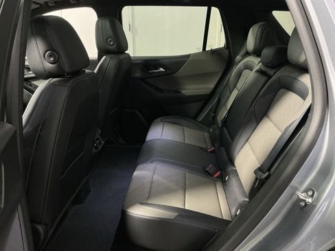 New 2026 Chevrolet Equinox LT w/ Convenience Package II image 32