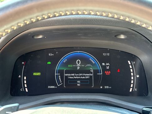 Used 2025 Toyota Camry SE image 26