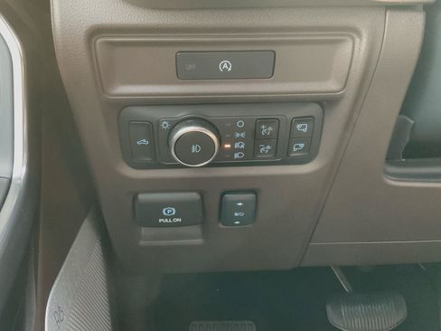 Used 2025 Ford F150 King Ranch w/ FX4 Off-Road Package AWD/4WD image 29