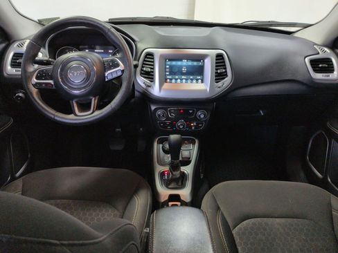 Used 2019 Jeep Compass Sport image 19