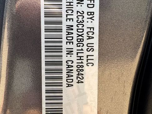 Used 2020 Dodge Charger SXT RWD image 31