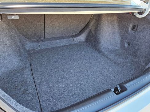 Used 2020 Honda Accord Touring image 13