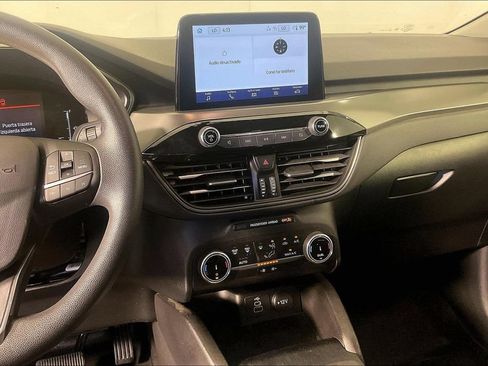 Used 2025 Ford Escape Active FWD image 8