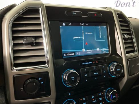 Used 2016 Ford F150 Lariat image 23