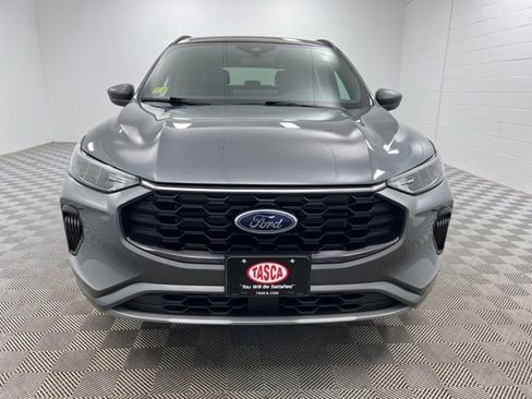 Used 2023 Ford Escape ST-Line AWD/4WD image 3