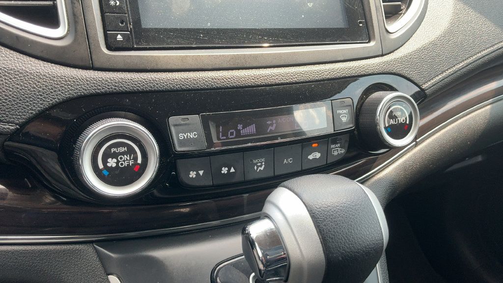 Used 2015 Honda CR-V EX-L image 16