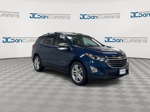 Used 2019 Chevrolet Equinox Premier image 2