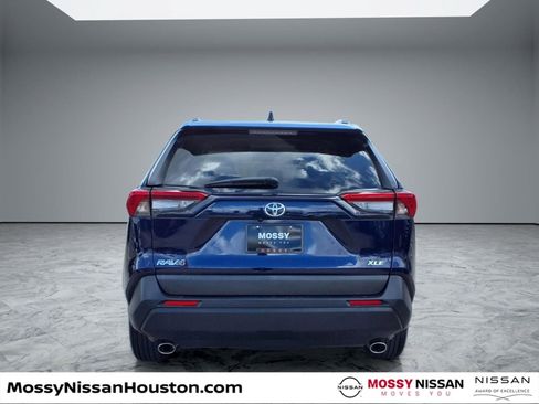 Used 2023 Toyota RAV4 XLE w/ XLE Grade Weather Package AWD/4WD image 6