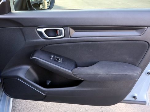Used 2022 Honda Civic Sport image 17