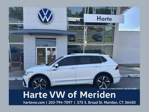 Certified 2023 Volkswagen Tiguan SEL R-Line AWD/4WD image 1