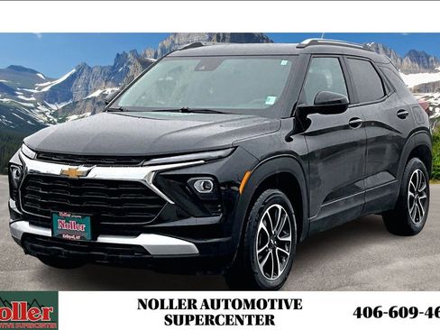 Used 2025 Chevrolet TrailBlazer LT image 1