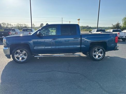 Used 2017 Chevrolet Silverado 1500 LT w/ All Star Edition image 18
