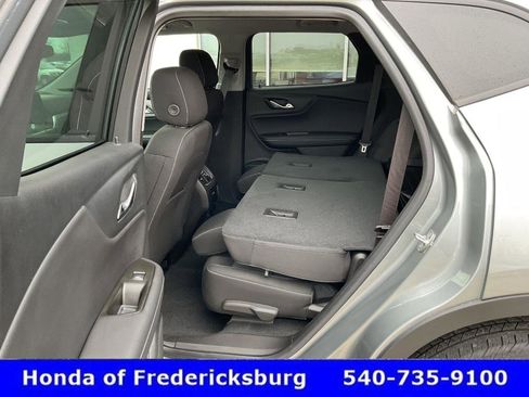Used 2025 Chevrolet Blazer LT image 28