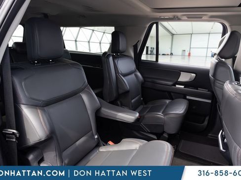 Used 2025 Ford Expedition Max Active AWD/4WD image 21