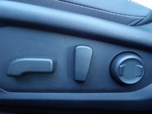 Used 2025 Subaru Crosstrek 2.5i Wilderness w/ Wilderness Package image 16