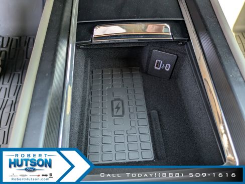 New 2025 Lincoln Corsair FWD w/ Equipment Group 101A image 24