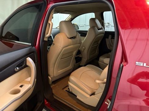 Used 2012 GMC Acadia SLT FWD image 28