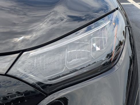 New 2026 Mercedes-Benz EQE 320 4MATIC SUV image 6