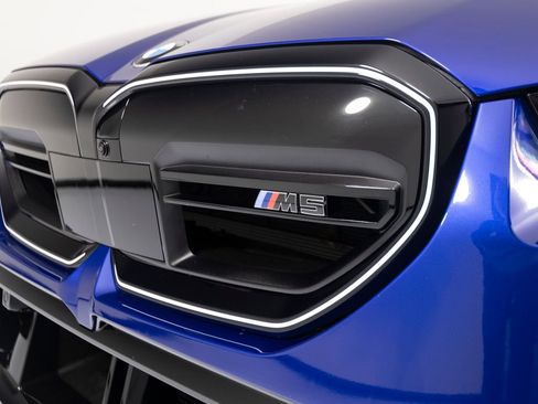 Used 2025 BMW M5 Touring AWD/4WD image 37