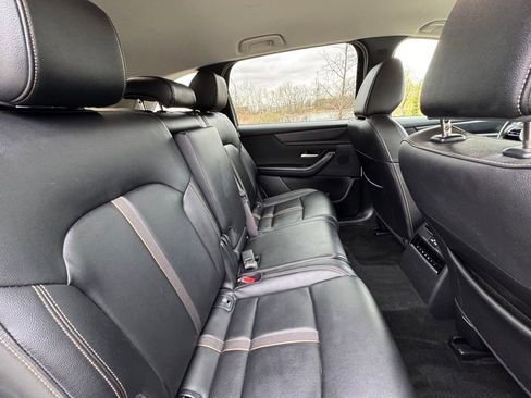 Used 2024 MAZDA CX-90 3.3 Turbo w/ Select Package image 27