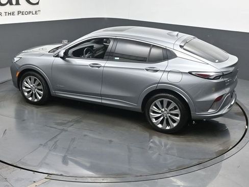 Used 2025 Buick Envista Avenir FWD image 42