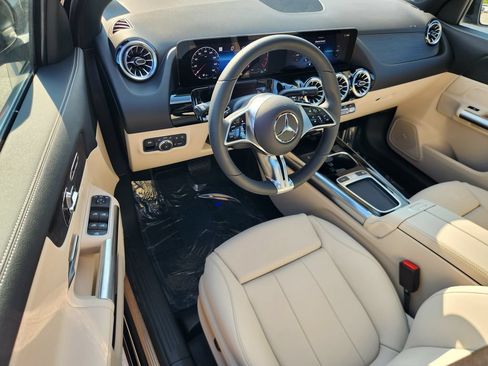 New 2026 Mercedes-Benz GLA 250 4MATIC image 14