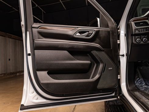 Used 2023 Chevrolet Tahoe High Country image 29