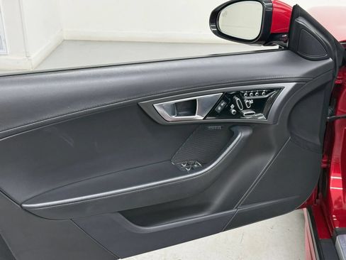 Used 2017 Jaguar F-TYPE R AWD/4WD image 20