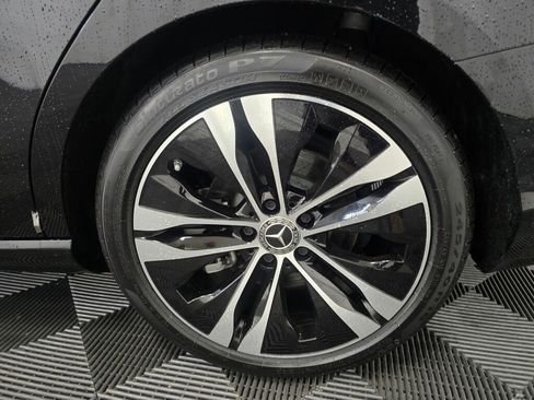 Used 2022 Mercedes-Benz C 300 C 300 w/ Pinnacle Trim Package image 20