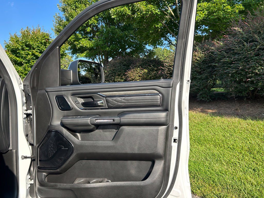 Used 2025 RAM 1500 Limited AWD/4WD image 70