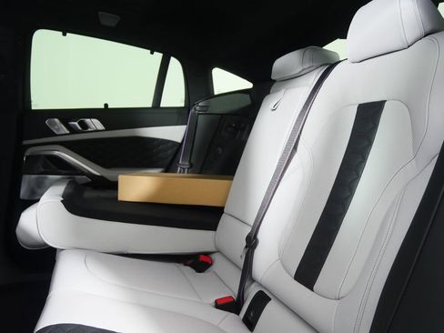 New 2026 BMW X6 M Competition w/ Executive Package image 18