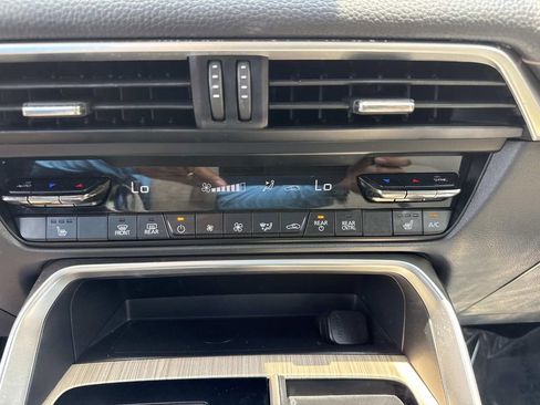 Certified 2025 MAZDA CX-90 3.3 Turbo w/ Preferred Package AWD/4WD image 36