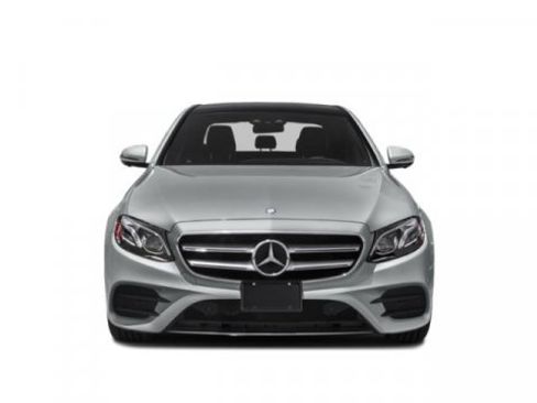 Used 2019 Mercedes-Benz E 300 image 4