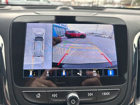 Used 2024 Chevrolet Equinox RS w/ RS Leather Package image 27