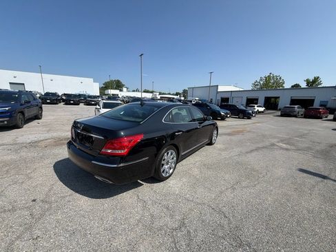 Used 2013 Hyundai Equus Signature RWD image 6