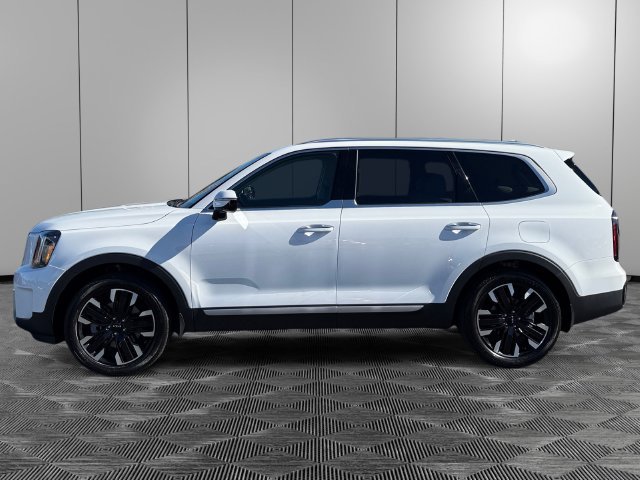 Used 2025 Kia Telluride SX w/ SX Captain's Chair Package AWD/4WD image 2