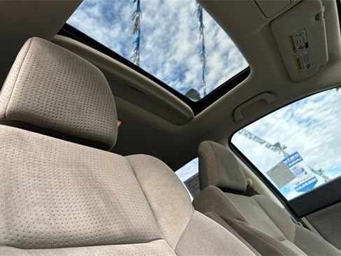 Used 2014 Honda CR-V EX image 18