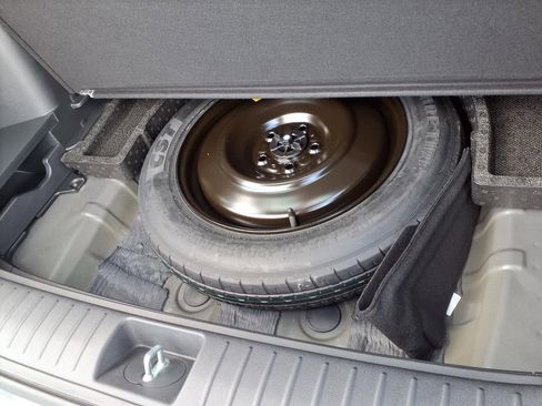 Used 2025 Kia Sportage SX FWD image 32