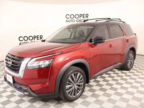 Used 2023 Nissan Pathfinder SL w/ SL Premium Package FWD image 11