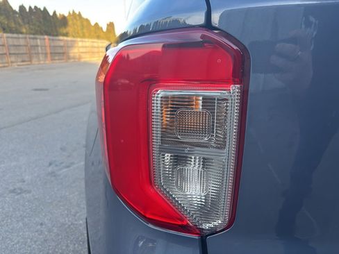 Used 2021 Ford Explorer Limited w/ Class III Trailer Tow Package image 8