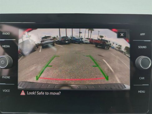 New 2026 Volkswagen Jetta SE image 31