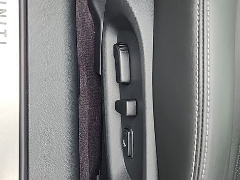 Used 2022 INFINITI Q60 3.0t Luxe w/ Style Package image 26