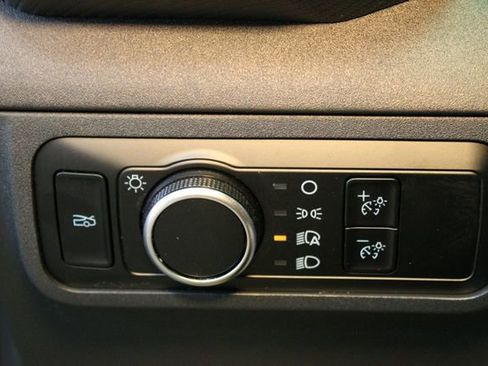 Used 2024 Ford Mustang Coupe RWD image 17