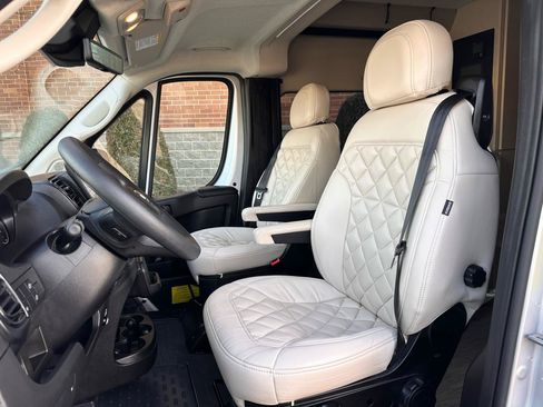 Used 2023 RAM ProMaster 3500 w/ Premium Convenience Group (B) FWD image 27