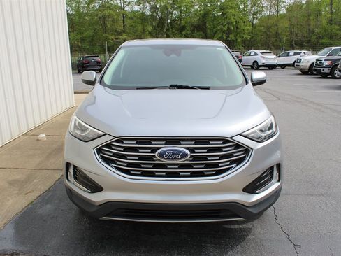Used 2021 Ford Edge SEL image 11