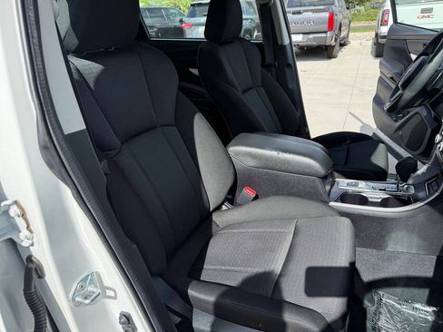 Used 2021 Subaru Ascent 8-Passenger AWD/4WD image 24