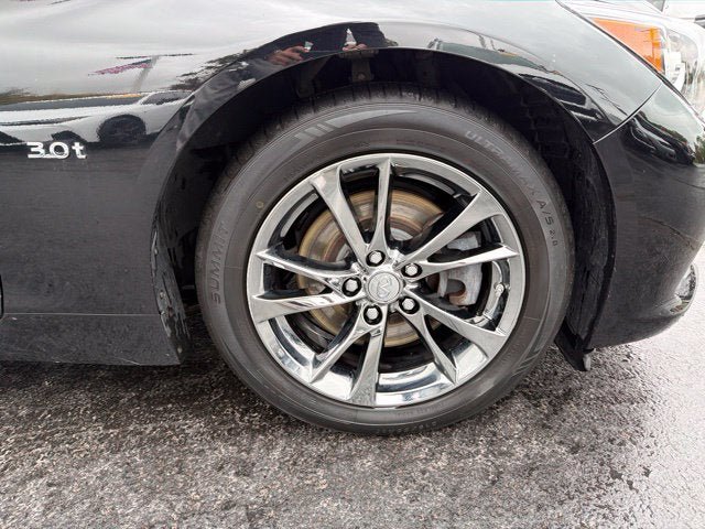 Used 2017 INFINITI Q50 Signature Edition w/ All Weather Package (L93) AWD/4WD image 28