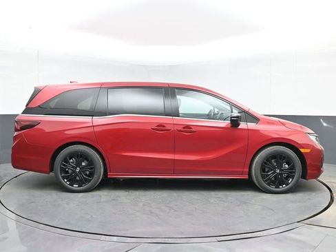 New 2026 Honda Odyssey Sport-L image 11